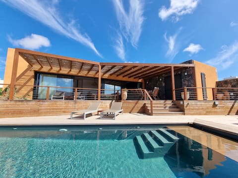 Casa Estella, cosy new eco-house, Lajares