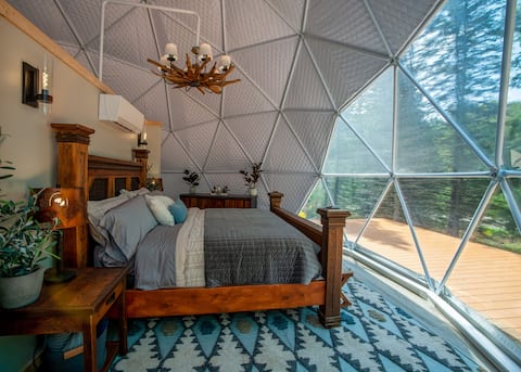 Luxury on the Edge of Traverse City