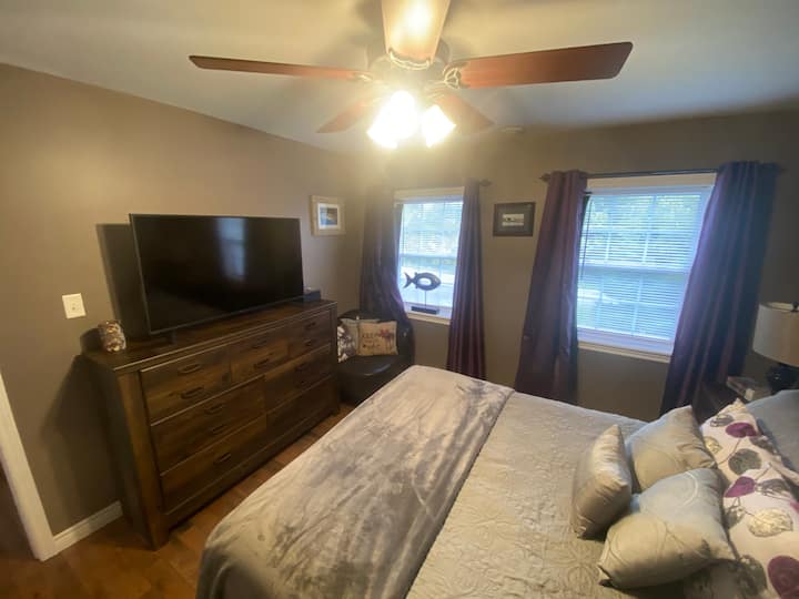 Cozy 1 Bedroom and bathroom in Eastern Passage. Houses for Rent in