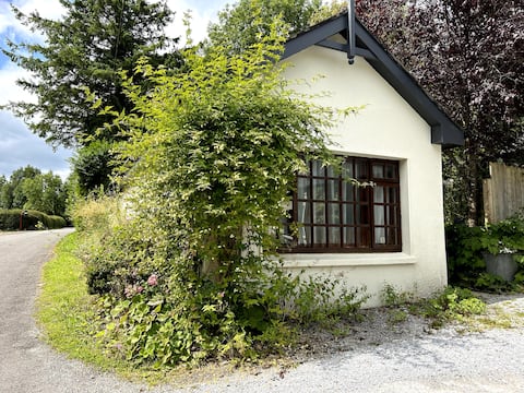 Top Airbnb: Hillside Lodge Kenmare in Kenmare