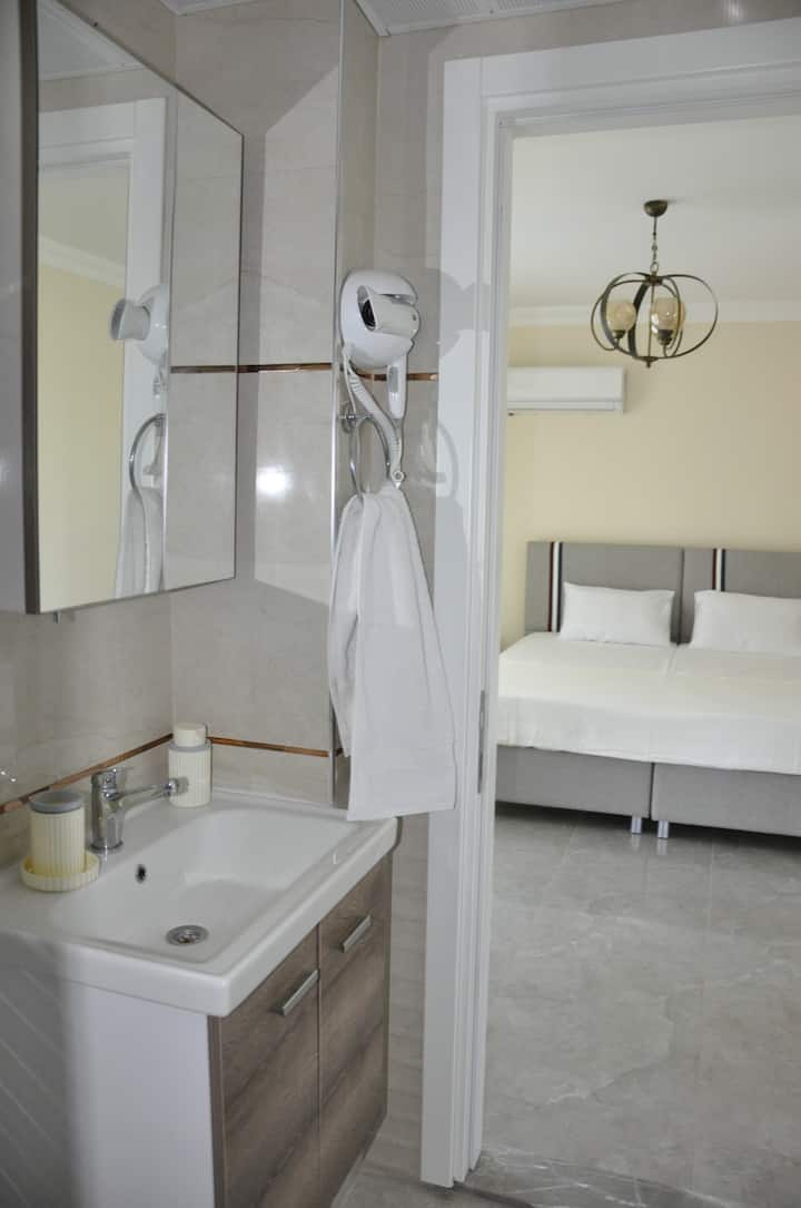 საძინებელი 1