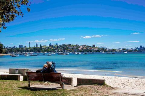 Rose Bay Waterfront Apartment