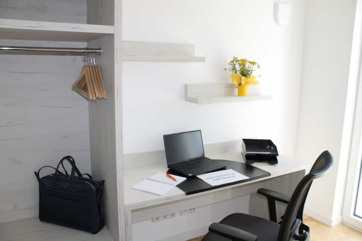 1-zimmerwohnung, Neu, 35qm In Regensburg-kelheim - Hausen