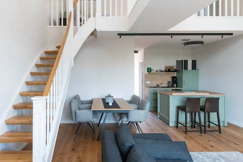 Unique loft in the green, close to town 
 to Bremen