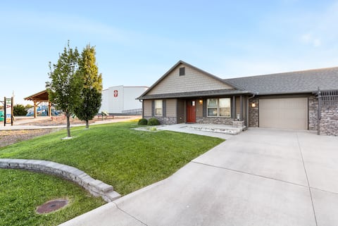 Newly remodeled Luxury duplex Unit A