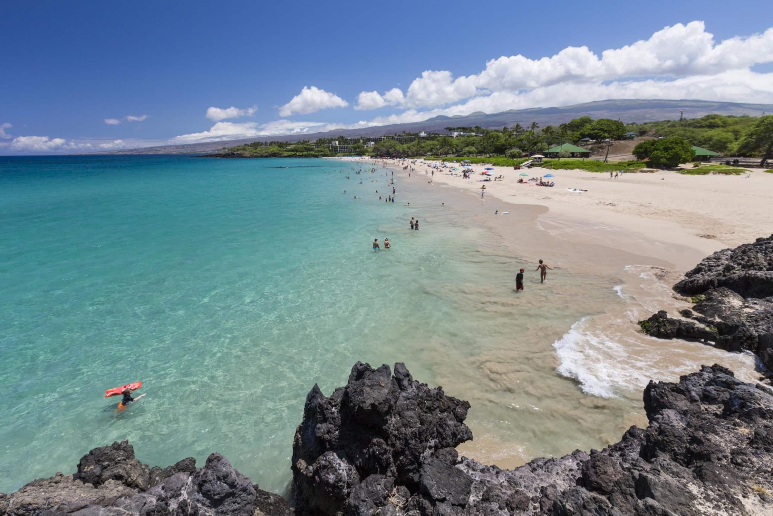 Condo in Kailua-Kona · ★4.96 · 2 bedrooms · 4 beds · 2 baths - Image 32