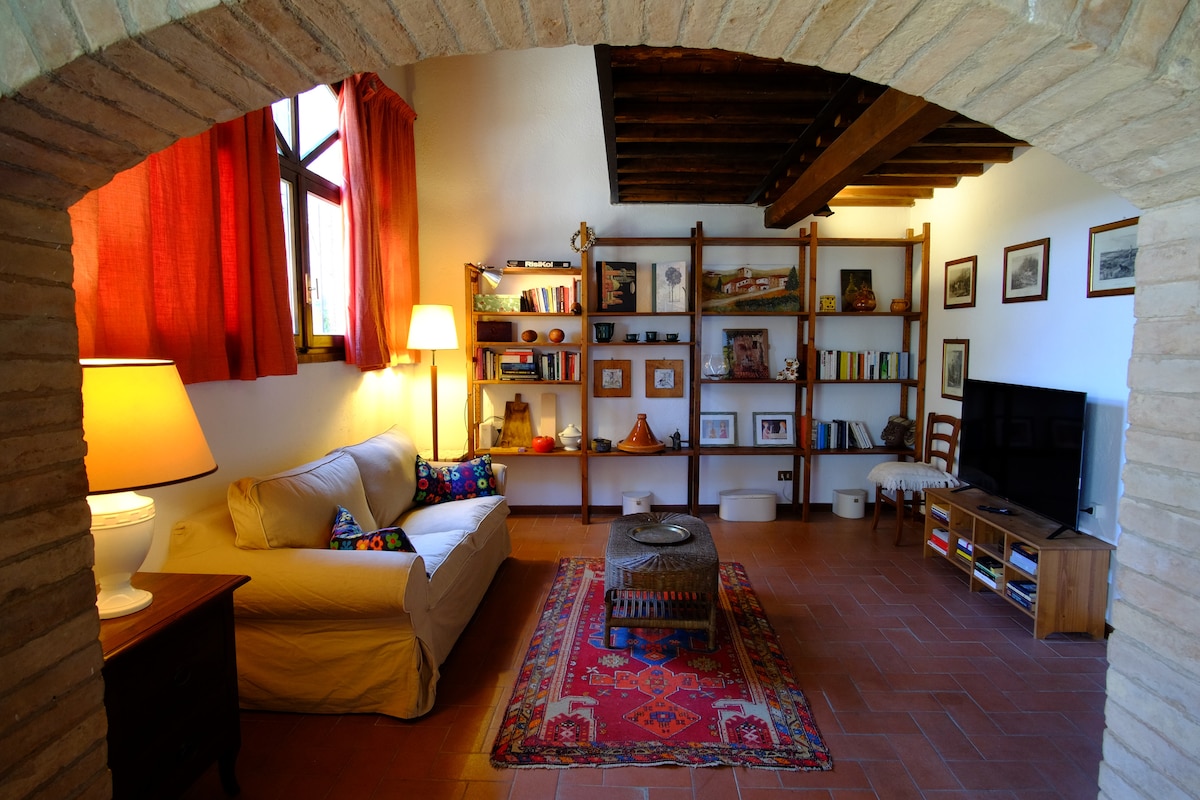 Annuncio Airbnb popolare: Tuopina Chianti House [AC. - Free Parking] a Castellina In Chianti