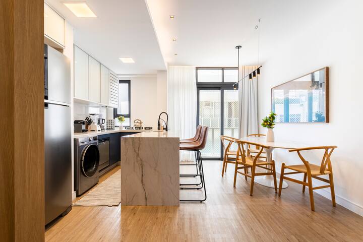 Fun-Filled Getaway on Ipanema Beach gallery image 4