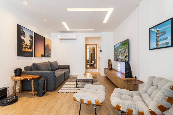 Fun-Filled Getaway on Ipanema Beach gallery image 2