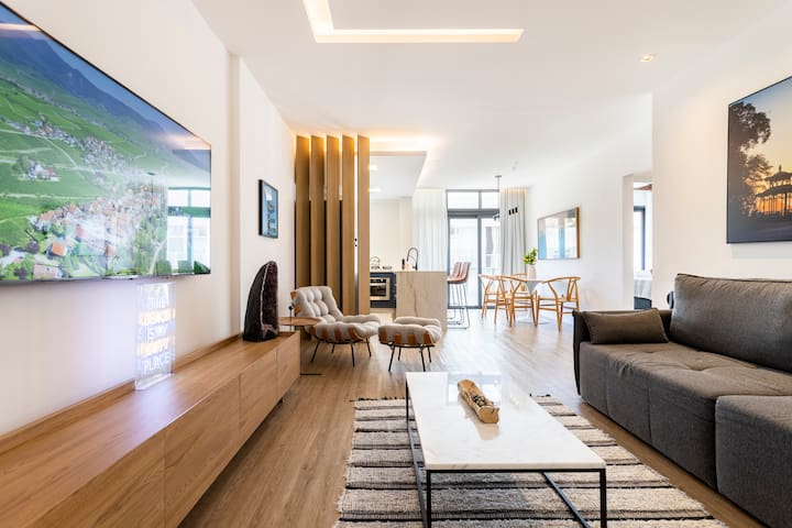 Fun-Filled Getaway on Ipanema Beach