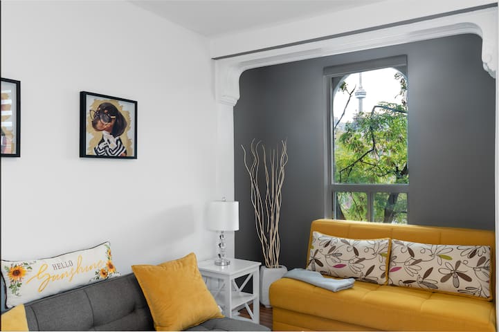 Great Location | Large Groups 7 Beds (Recommended) gallery image 2