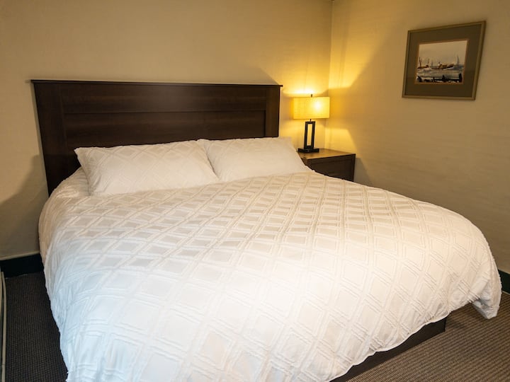 Dormitorio # 3 Cama King