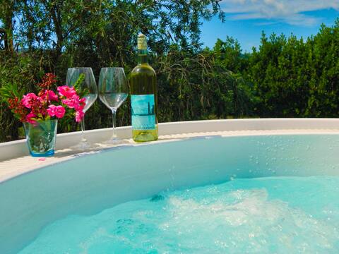 Country, art & sea: this is Tuscany!