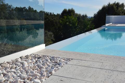 Casa com infinita pool ouzenda do zêzere