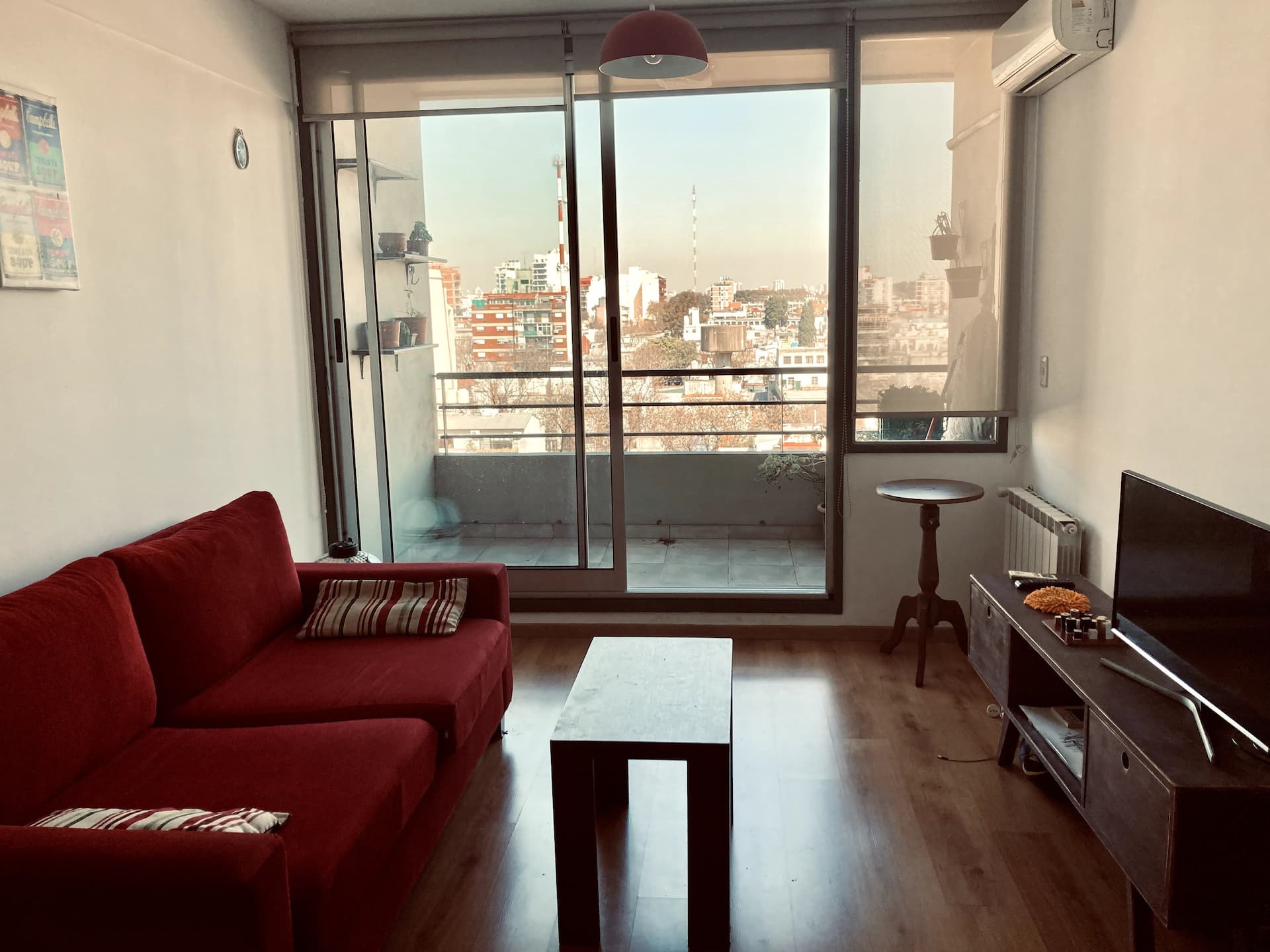 A young, warm and bright apartment. With a balcony