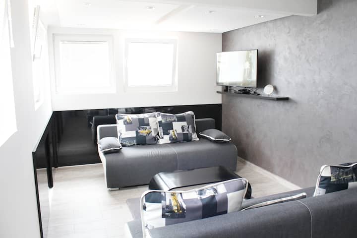 Moderan Studio Apartman - 부드바