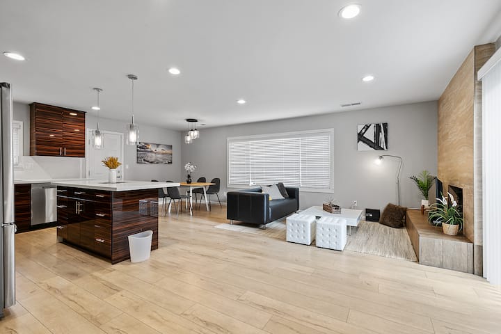 Jane's Home (H4) | Stylish 3b2b House Ac/heater - Sunnyvale, CA
