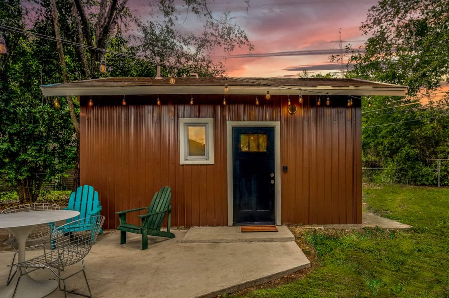 Retro Tiny House - Private - East Austin