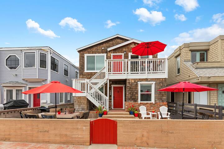 Nantucket style Beach House in Mission Beach! gallery image 3