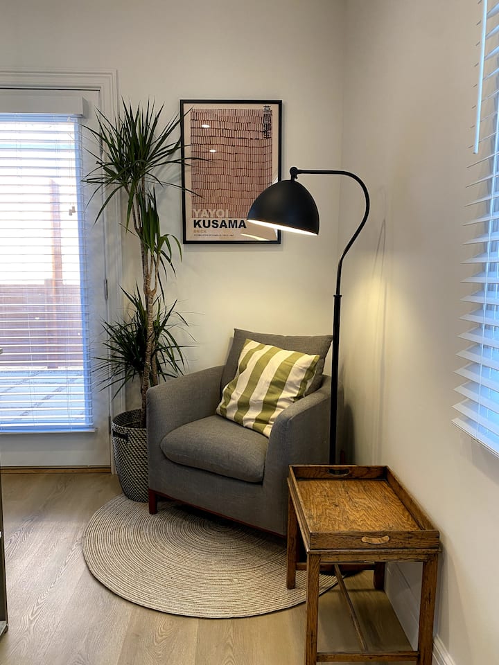 Beautiful Private Guest Suite - Burbank, CA