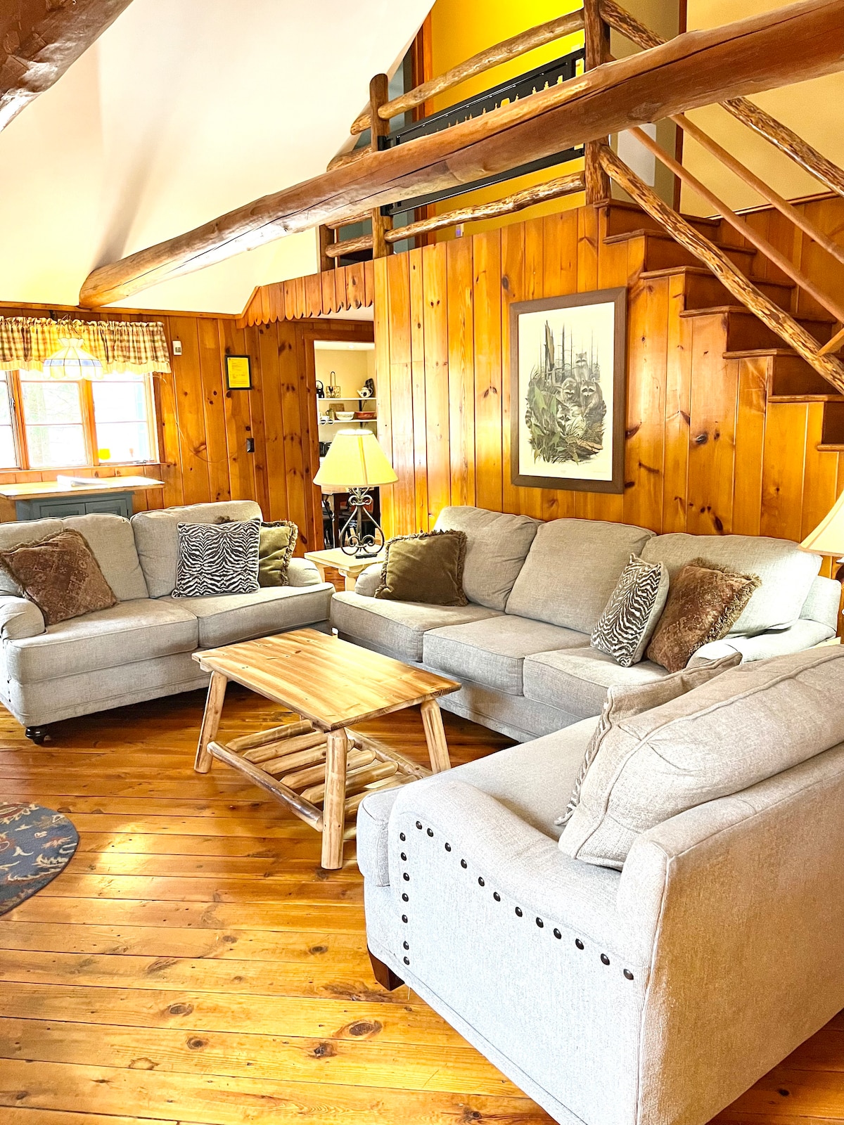 Custom Wooden Cabin in Lake Harmony Cabins for Rent in Lake Harmony