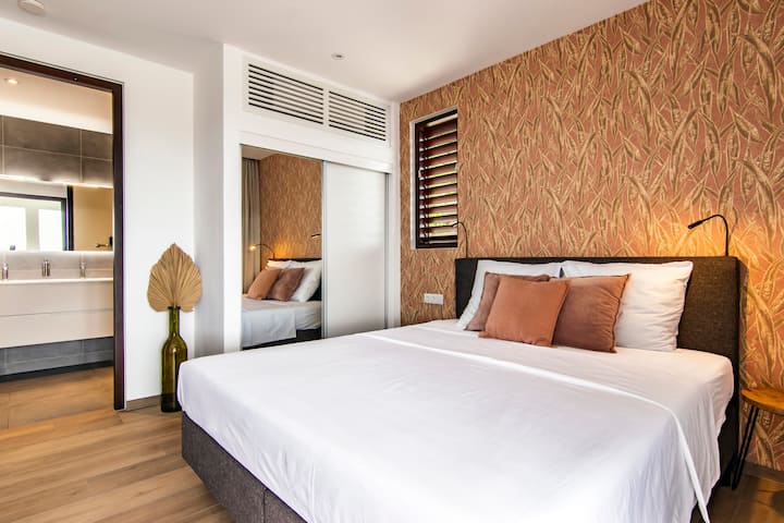 غرفة النوم الرئيسية