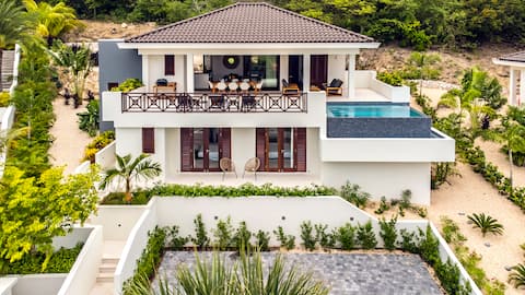 Beautiful new luxurious villa in Caribbean style