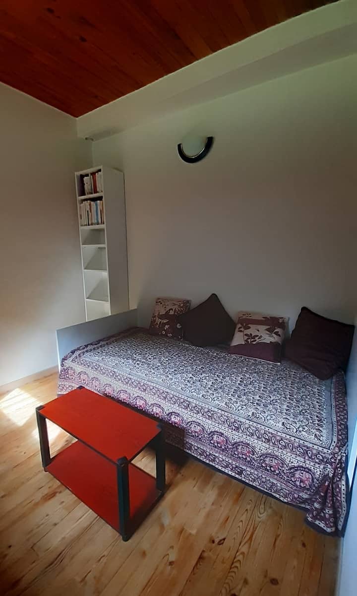 Maisonnette Pour Se Ressourcer - Firminy