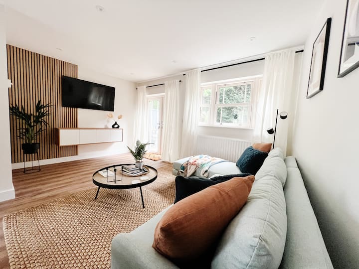 Modern Apartment In The Lincolnshire Countryside - Lincolnshire
