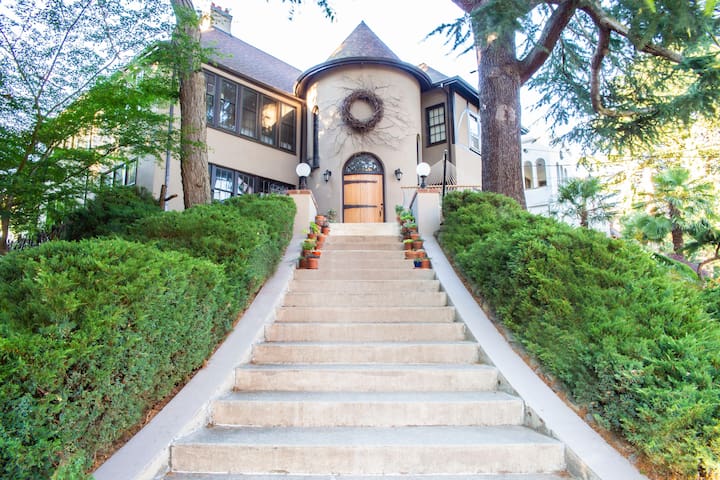 Modern Treehouse in Historic Spanish Turret House