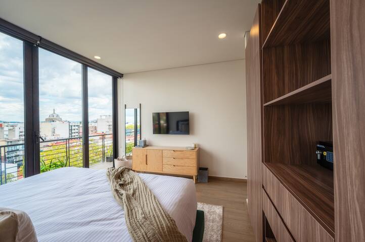 Capitalia | Elegant Terrace & CDMX’s Elite Area gallery image 4