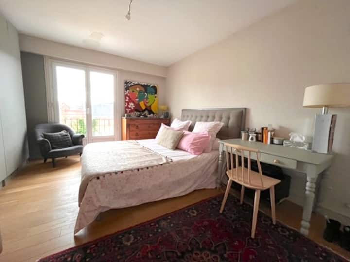 საძინებელი 1