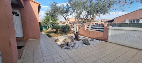 Charming villa 20 min from the sea!