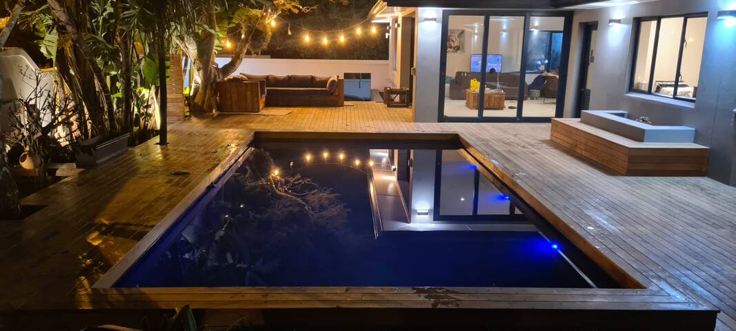 Modern family home with pool & mountain views gallery image 2