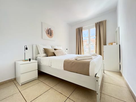 Top Airbnb: Costa Adeje apartment. Beautiful sunsets. en Adeje