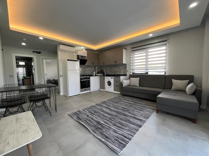 Flat Three Rooms Reverse Duplex Close Lara Beach - Antalya