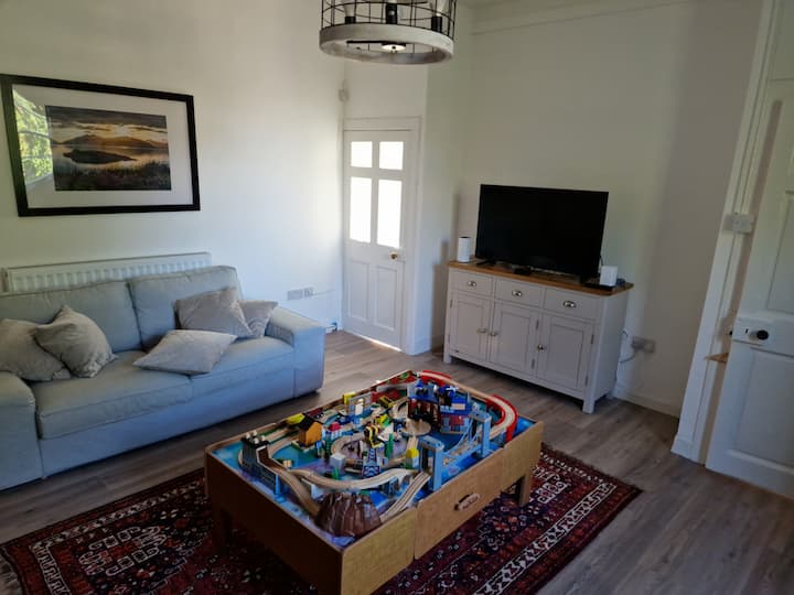 Historic Georgian 5-bedroom With Modern Amenities - Aberdeenshire
