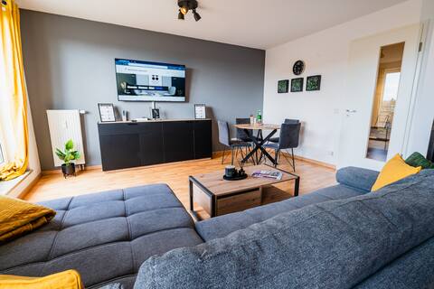 Deluxe Apartment | Balcony | Parking | Air Condit.
