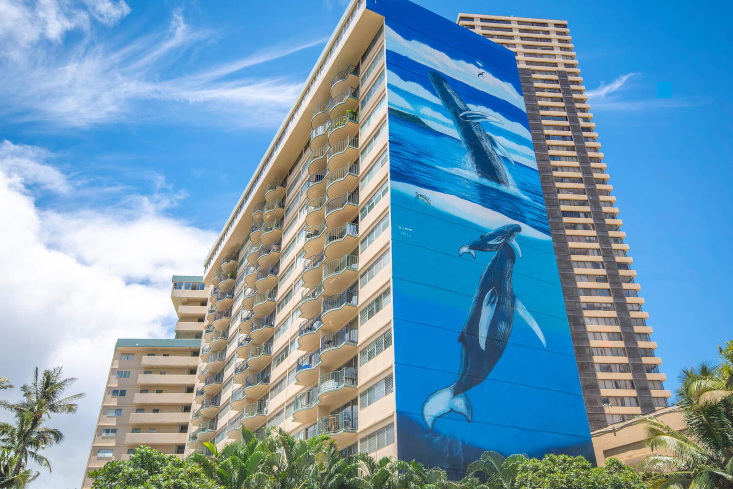 Condo in Honolulu · ★4.63 · 2 bedrooms · 4 beds · 1 bath - Image 41