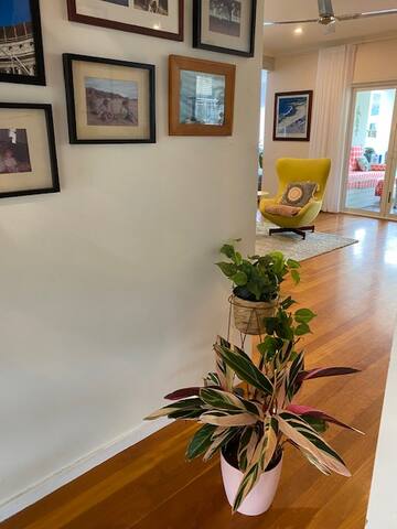 Resort-style 4 bed-room house with pool. gallery image 5