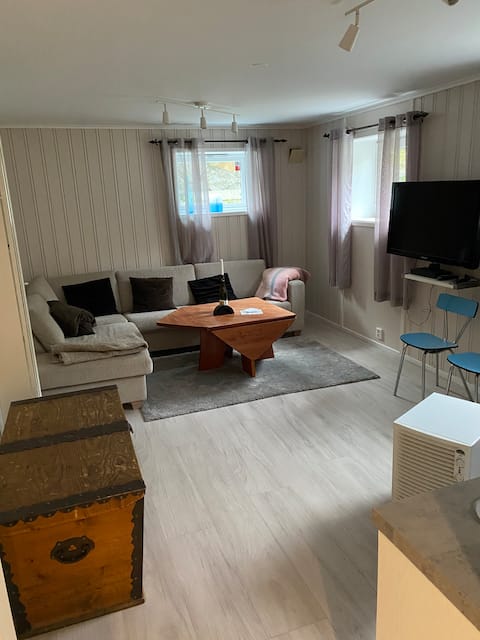 Cozy apartment in single-family home with own entrance.