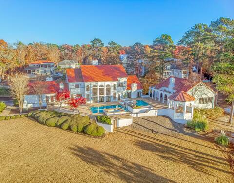 Lake Murray Manor Estate