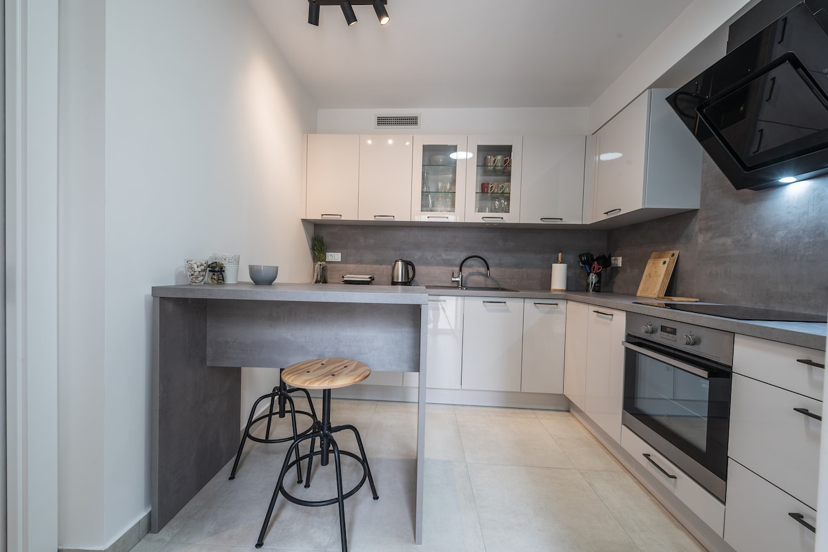 Full kitchen image 2 at Apartment Festini – Spacious apartment in central Pag in Pag