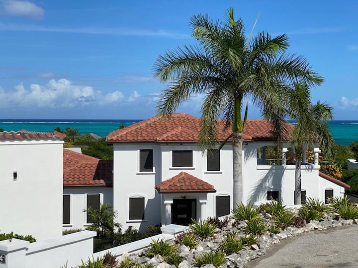 Coral View Villa (7 Night Special) In Grace Bay - Turks and Caicos Islands