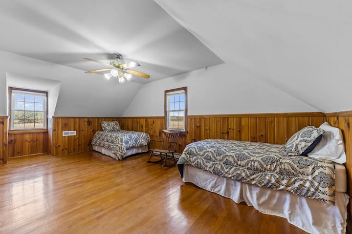 საძინებელი 4