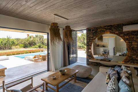 Avoratos - Akra Grammeno Villa with pool