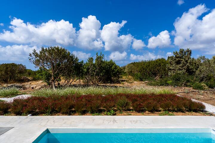 Avoratos – Akra Grammeno Villa with pool gallery image 4