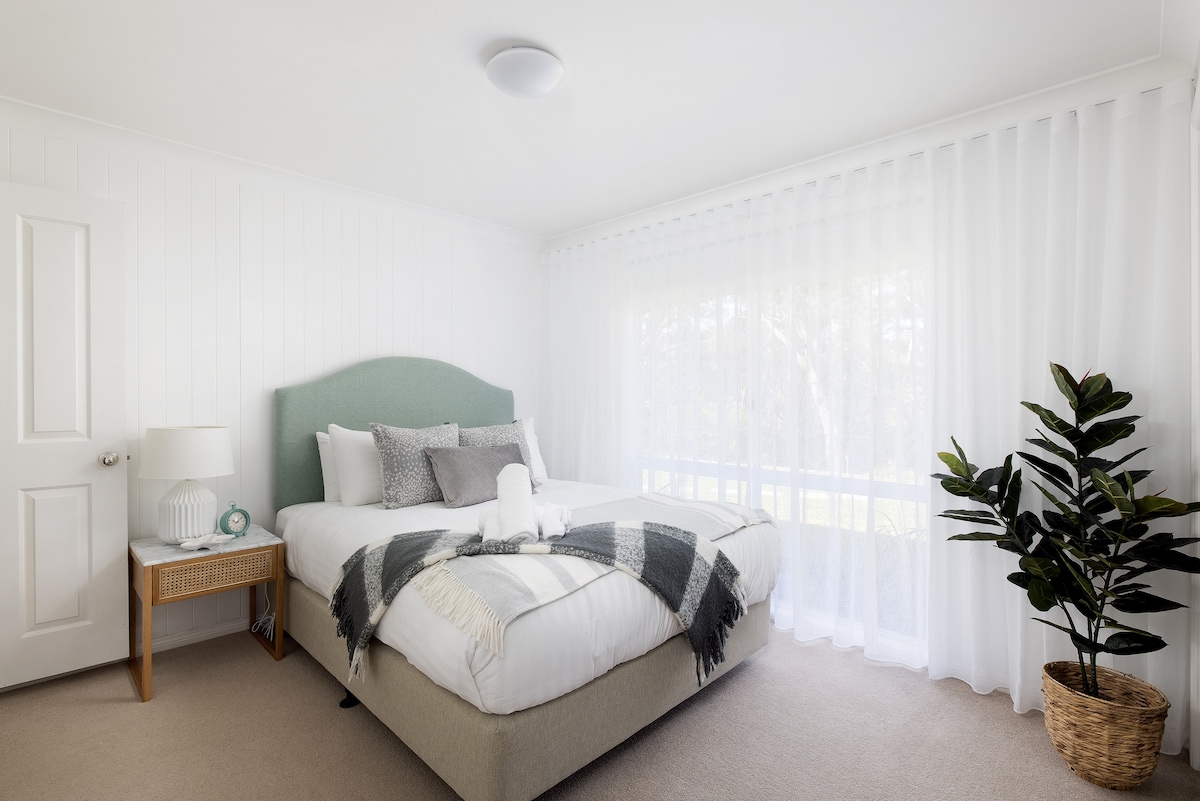 Dhomë gjumi dopio "queen"