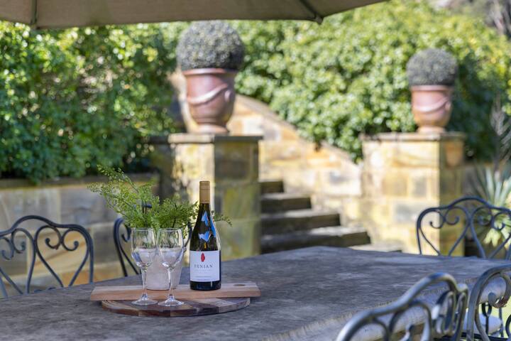 Sandstone Estate – A Boutique Vineyard Retreat gallery image 3