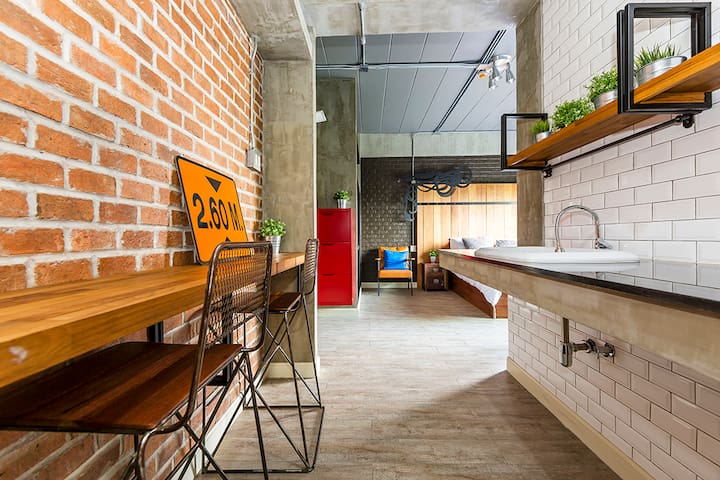 Rent V38 420 Friendly managed Airbnb listing 3